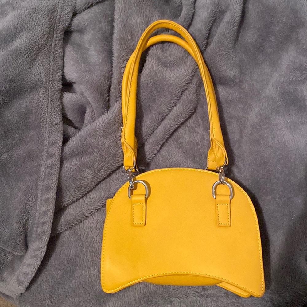 $5 SALE!! Yellow shoulder bag
